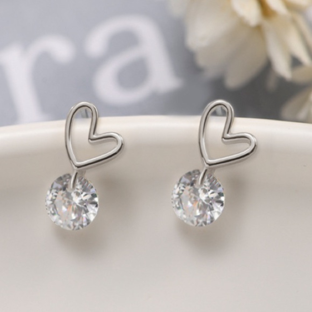 Tiny Heart Drop Stud Earrings-ECZ025 Silver SS075